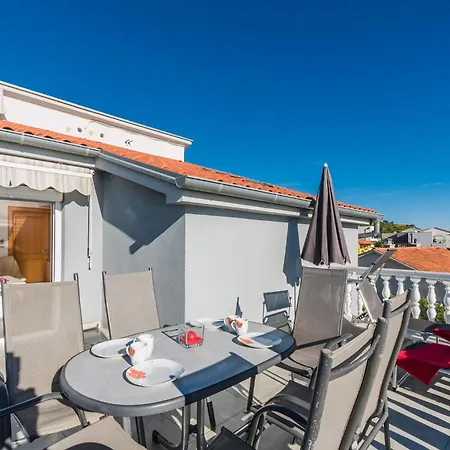 Apartment 8 Im Dritten Obergeschoss Crikvenica
